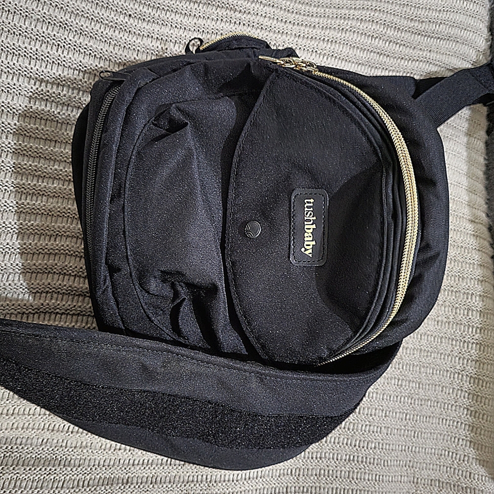 TushBaby Black Hip Seat - Picture 2 of 7